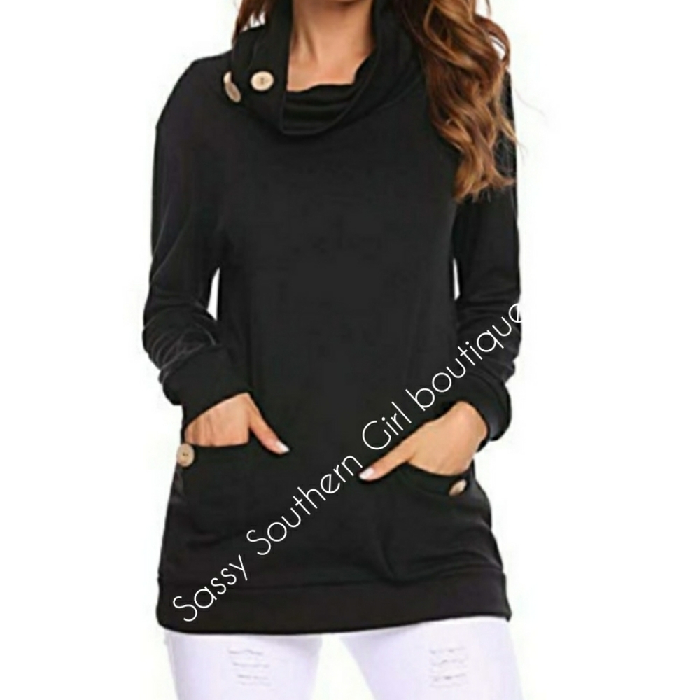 🆕⭐Black cowl neck button tunic